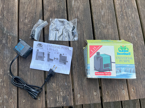 Petite pompe pour aquarium - petite,