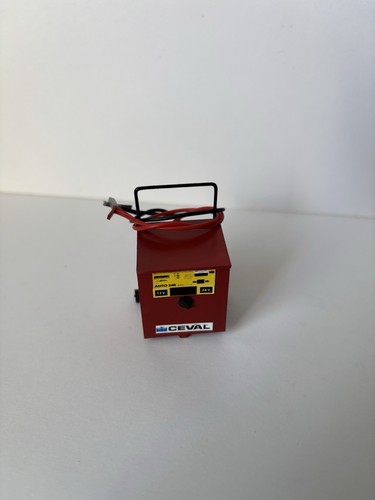 Diorama garage 18 - de, 1/18