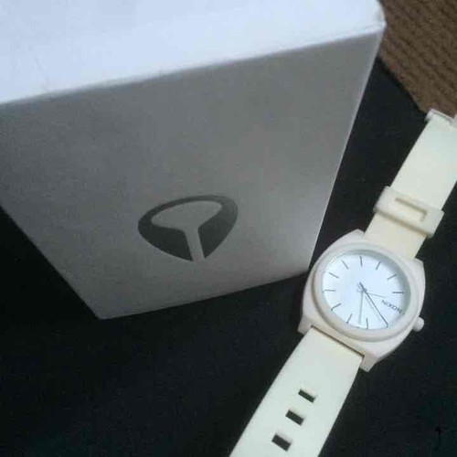 NIXON