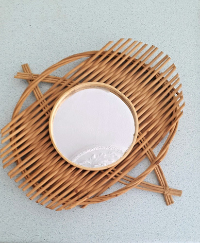 Miroir rotin vintage.