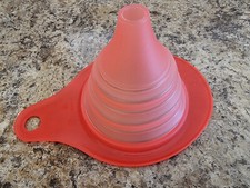 ENTONNOIR  MINI MAX TUPPERWARE