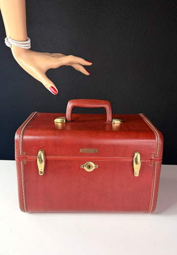 Vintage 1940s brown red - , train