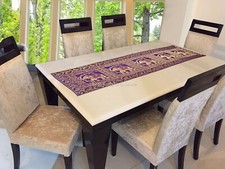 Chemin de table indien jacquard brocart éléphant violet longue nappe basse