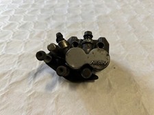 ETRIER AVANT - HONDA 125 DYLAN (02-06)