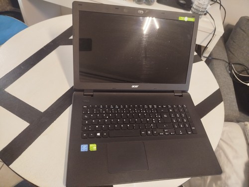 Plasturgie ecran clavier - ecran, +