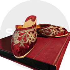 Ancienne paire de mules