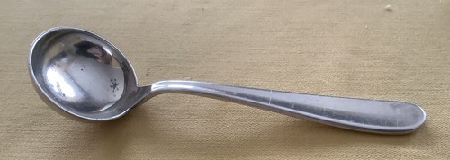 Ancienne petite louche - petite,