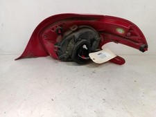 Feu arriere principal gauche