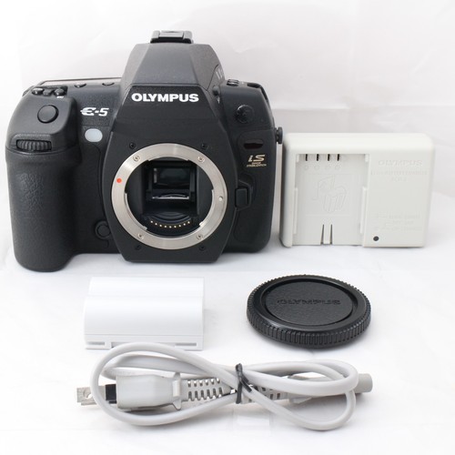 Excellent olympus 5 body - e-5,