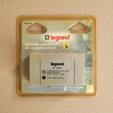 1 Cassette Parafoudre de remplacement pour blocs multiprises - LEGRAND 99699