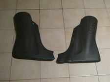 Cache latéral gauche et droit