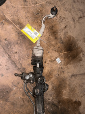 MR374892 Boîtier de direction