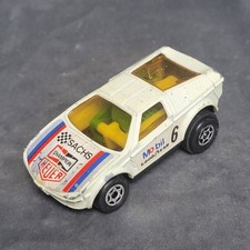 Petite voiture miniature