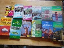 GUIDES TOURISTIQUES / LOT DE 12 GUIDES TOURISTIQUES