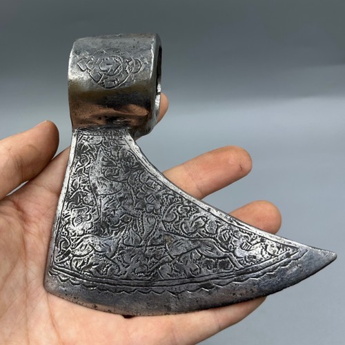Ancienne tête hache fer - hache,