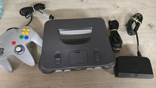 Lot console nintendo - 64, avec