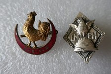 insignes Coq doré sur croissant CSFM et EMEH Ecole Militaire Enfantine Heriot