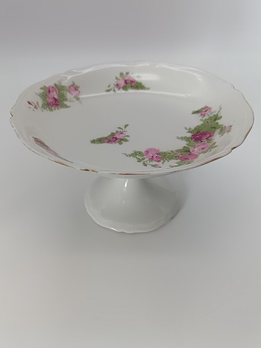 Coupe pied serviteur en - coupe,