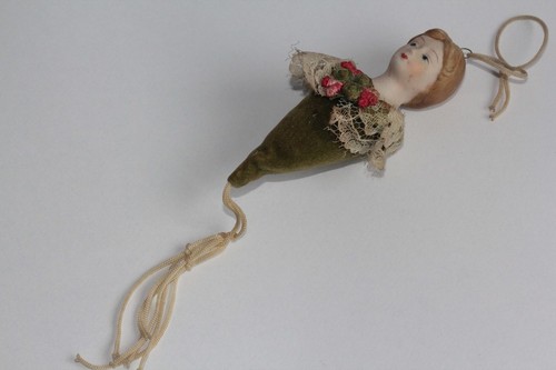 Buste poupée porcelaine 1900