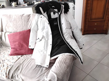 parka blanche neuve avec