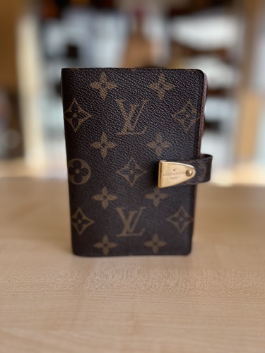 Louis vuitton monogram canvas - louis,