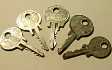 vintage LOT 5 CLE NEIMAN de démarrage SERRURE automobilia VOITURE ANCIEN france