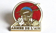 Pin's ARMEE DE L'AIR PILOTE CASQUE MASQUE POUCE OK Signé Tom Service Vintage#5/6