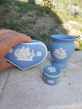 lot de 3 anciens  biscuits