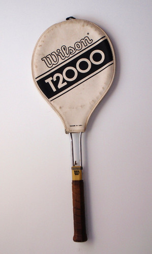 Vtg mcm wilson t2000 tennis - wilson,