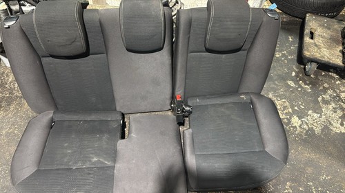 Banquette arrière - ,
