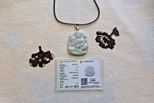 Superbe pendentif en jade A