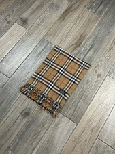 écharpe burberry Beige
