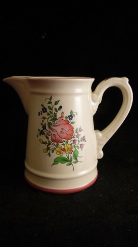 Pichet pot lait cruche - à,