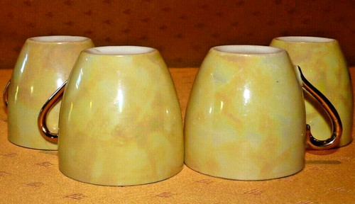Belles tasses anciennes - belles,
