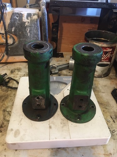 John deere 110 rear axle - deere,