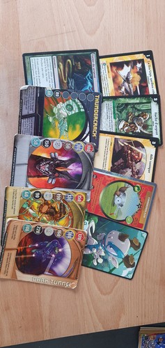 Lot carte jouer bakugan - lot, de