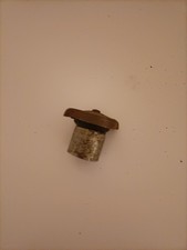 BOUCHON ESSENCE MOTOBECANE