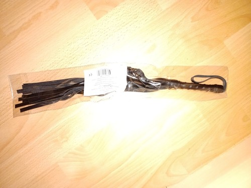 Fouet bdsm cm - bdsm,