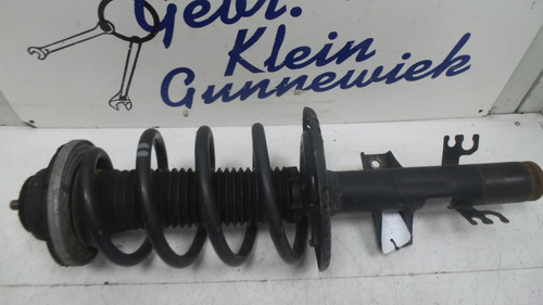 Jambe force avant gauche - jambe, de