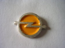 PIN'S  VOITURES    / SIGLE