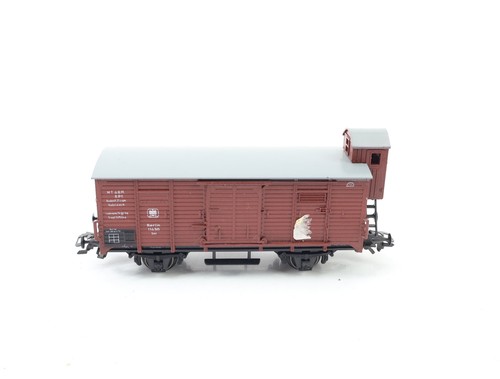 Wagon couvert piko - wagon,