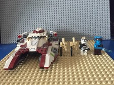 LEGO STAR WARS - 75182 - REPUBLIC FIGHTER TANK 