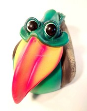 Statue De Tucan Artisanat Afrique Du Sud Argile Technique Raku Scooper Vert