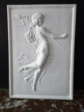 Grand Tableau Bas relief danseuse profil en plâtre renforcé 69 x48,5cm Art Déco