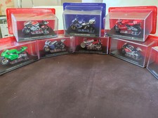 Lot de 63 Motos miniatures collection format 1/43eme
