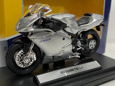 1:18 MV Agusta F4S 1+1 Welly