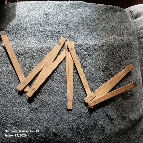 Ancien mètre pliant - en, bois