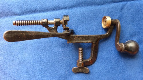 Ancien sertisseur cartouche - ancien,