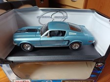 voiture 1/18 ford mustang gt