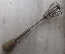 Fouet batteur ancien  .... art